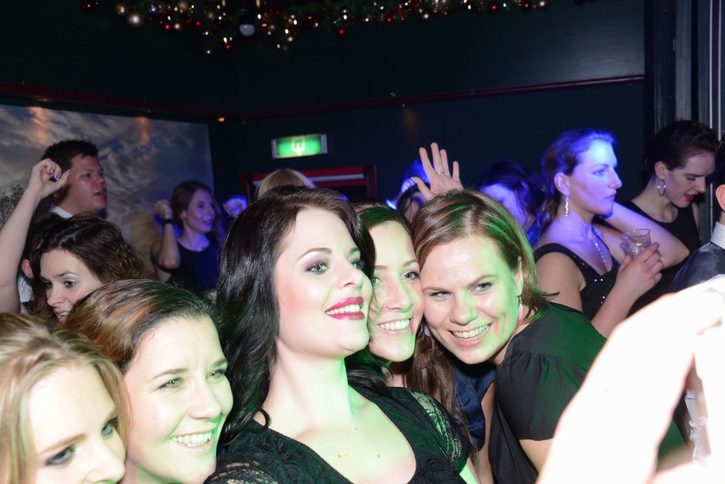 ../Images/Kerstfeest VdG 2014 383.jpg